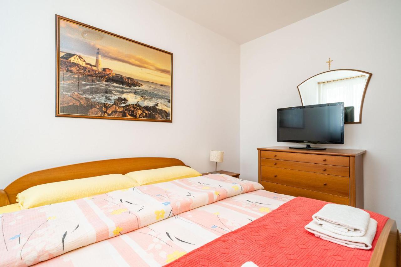 Spacious Three Bedroom Apartment Дубровник Екстер'єр фото