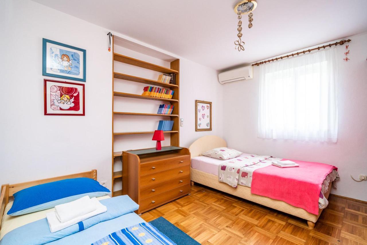 Spacious Three Bedroom Apartment Дубровник Екстер'єр фото